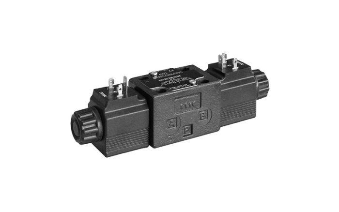 DL3 Solenoid actuated directional control valve compact - Görsel 1